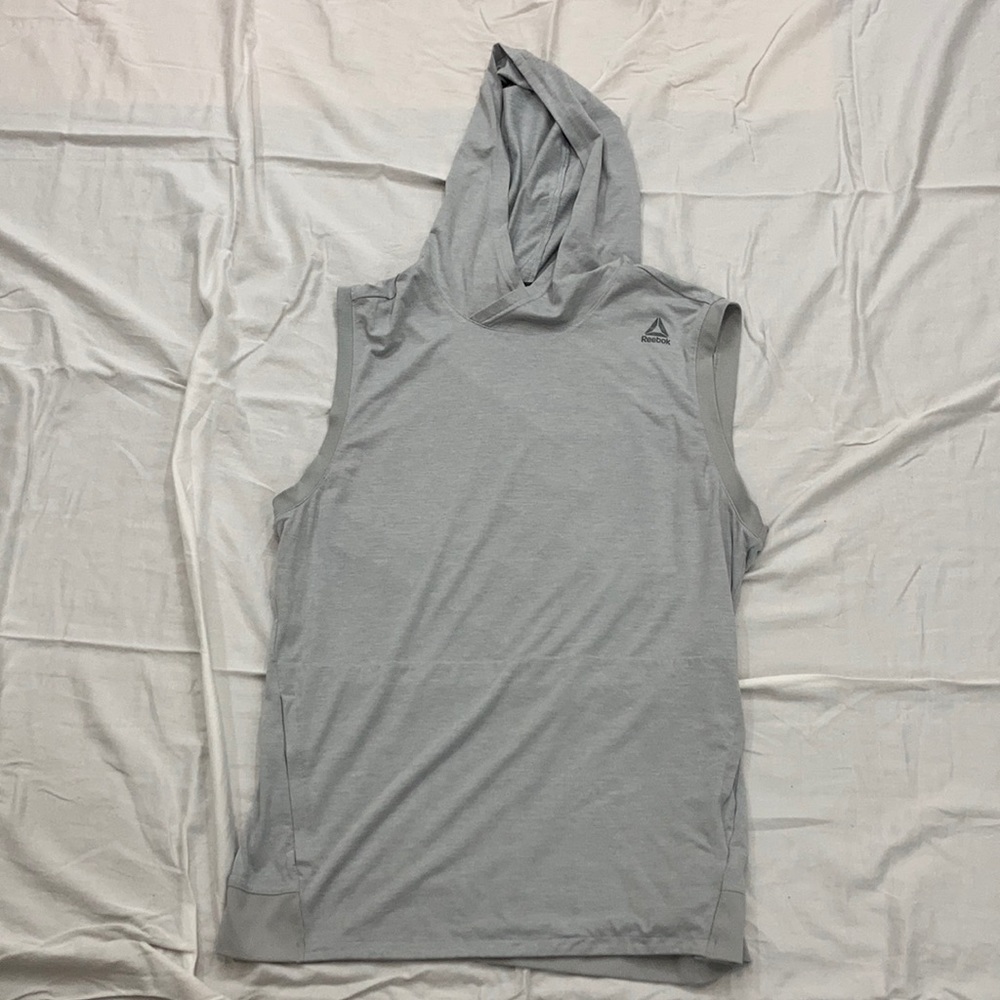 Hooded tank top